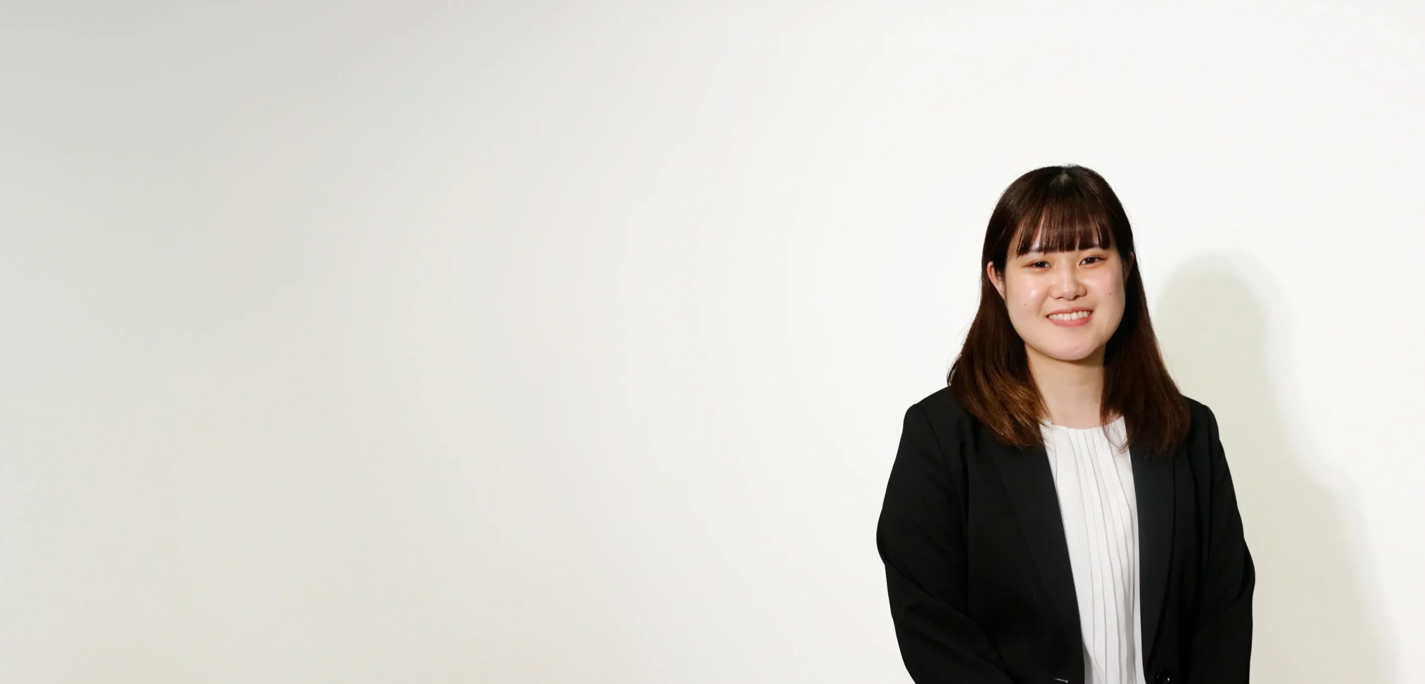 須藤彩音メイン画像